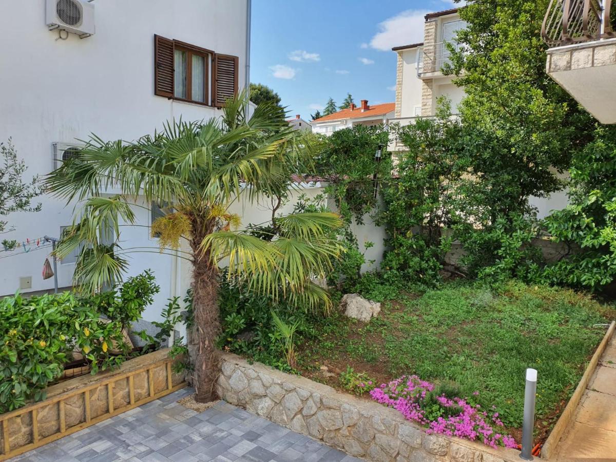 Vila Beleca Krk - Apartments Rest & Sea Đảo Krk Ngoại thất bức ảnh